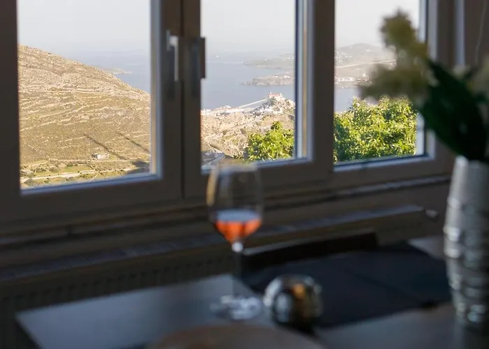 Holiday home Leonardo's Cycladic Foinikia (Syros)