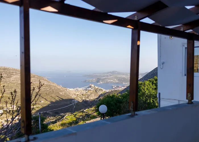 Leonardo's Cycladic *