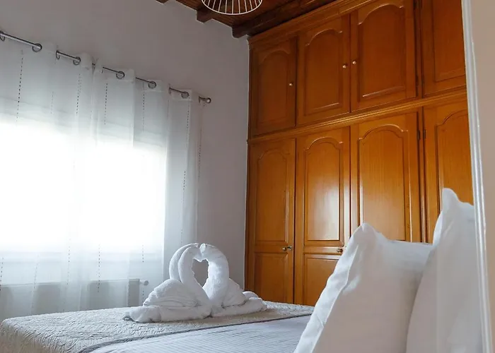 Holiday home Leonardo's Cycladic Foinikia (Syros)