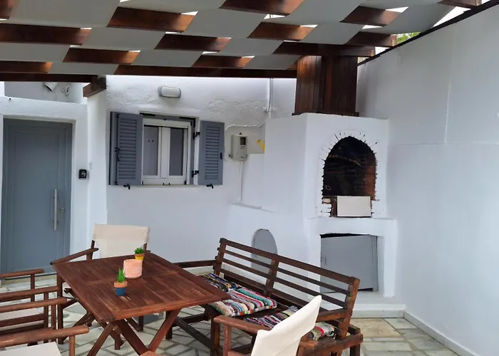 Holiday home Leonardo's Cycladic